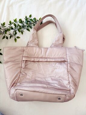 Caraa Cumulus Nylon Tote Bag